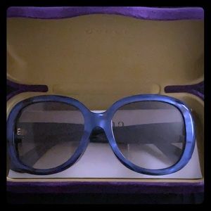 AUTHENTIC GUCCI SUNGLASSES (SOLD)